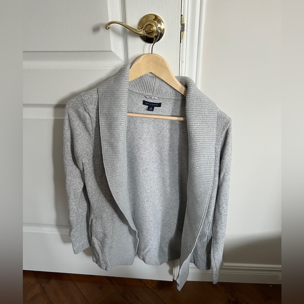 Very beautiful Tommy Hilfiger cardigan XS